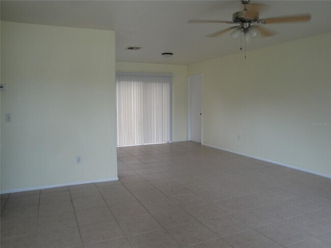 Building Photo - 23289 Olean Blvd