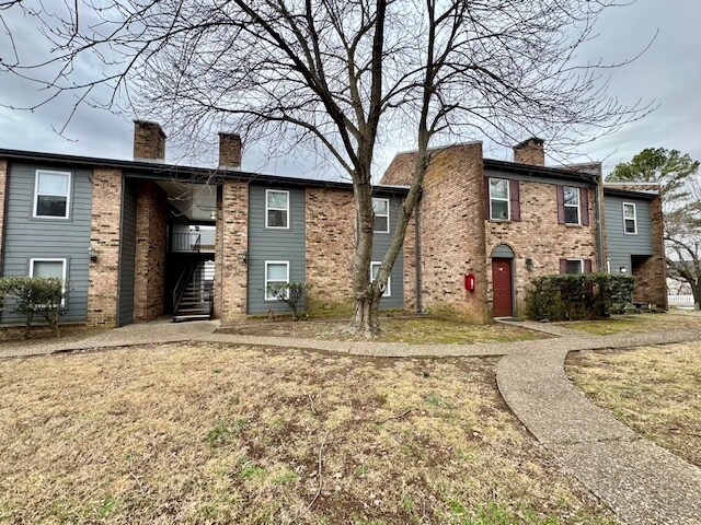 Photo - 280 S Hill Ave Townhome