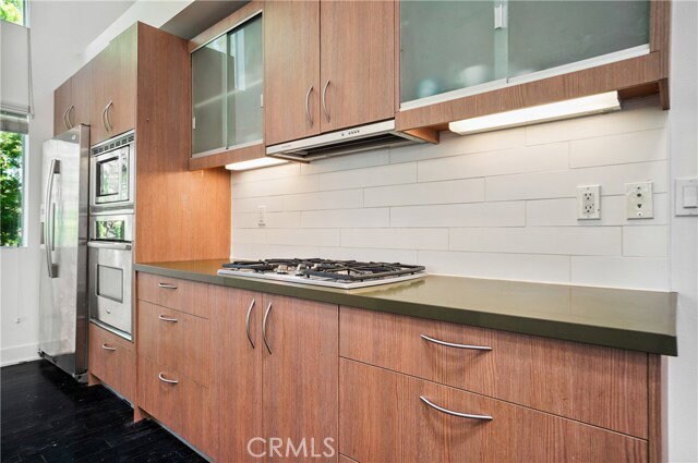 Foto del edificio - 12837 Moorpark St