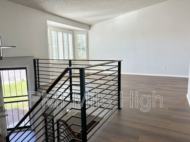 Foto del edificio - 20597 E 42nd Ave