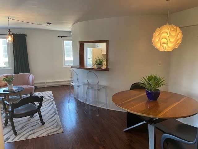 Photo - 700 W Bittersweet Pl House