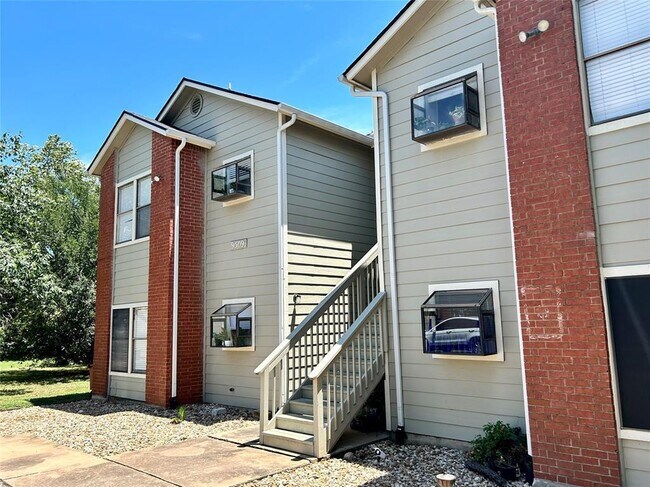 Foto del edificio - 9509 Kempler Dr