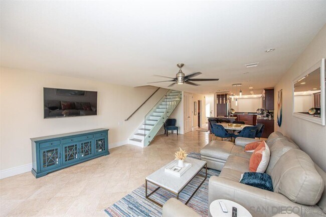 Building Photo - 920 Sealane Dr