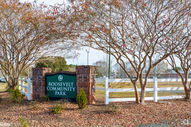 Locals can enjoy lots of activities at the nearby Roosevelt Community Park.