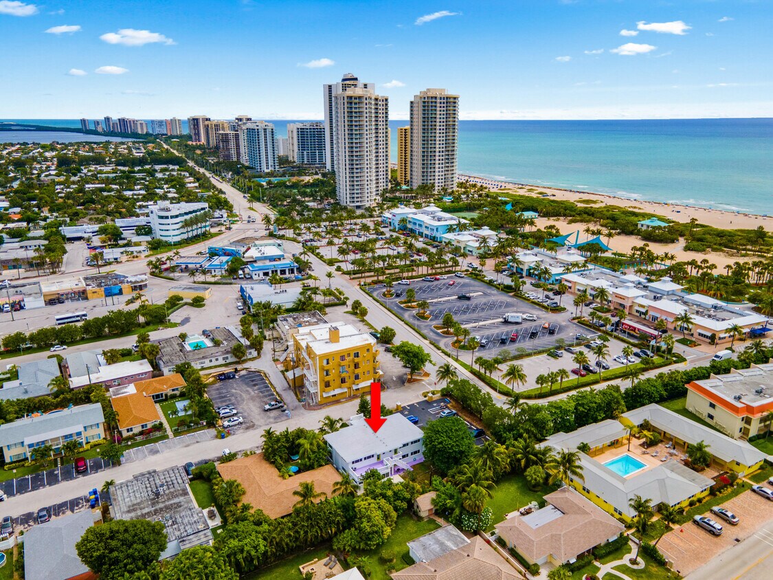 Foto principal - 1279 Beach Rd