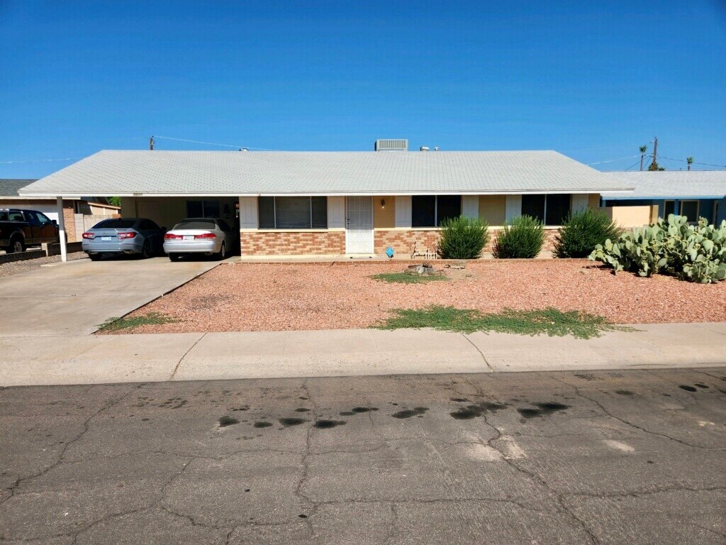 Primary Photo - 7713 N 38th Dr