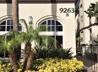 Building Entrance - 9263 Regents Rd