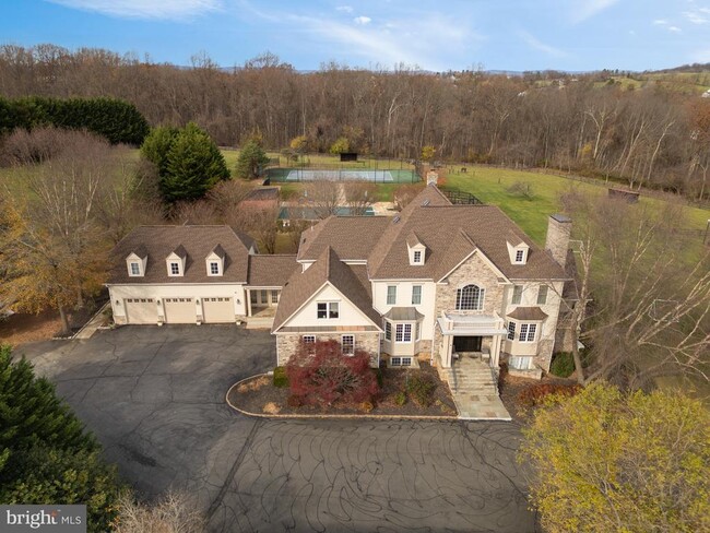 Foto del edificio - 19109 Peale Ln