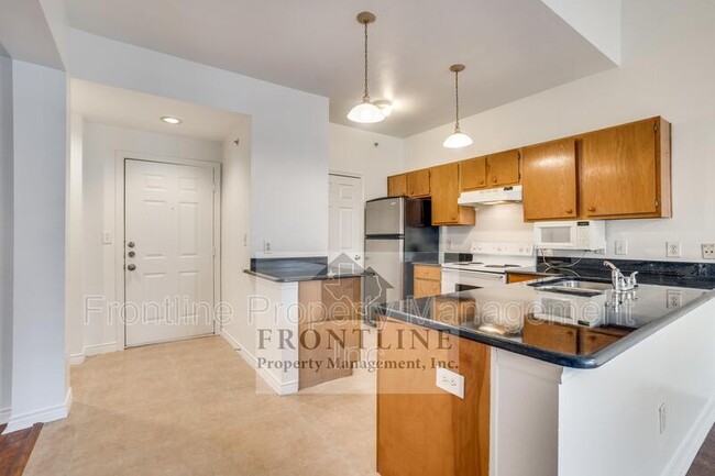 Building Photo - 1651 Ascension Bluff Dr