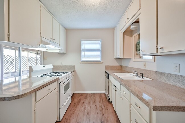 Foto del edificio - Crowley 3 Bedroom