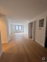Building Photo - East 39th Street