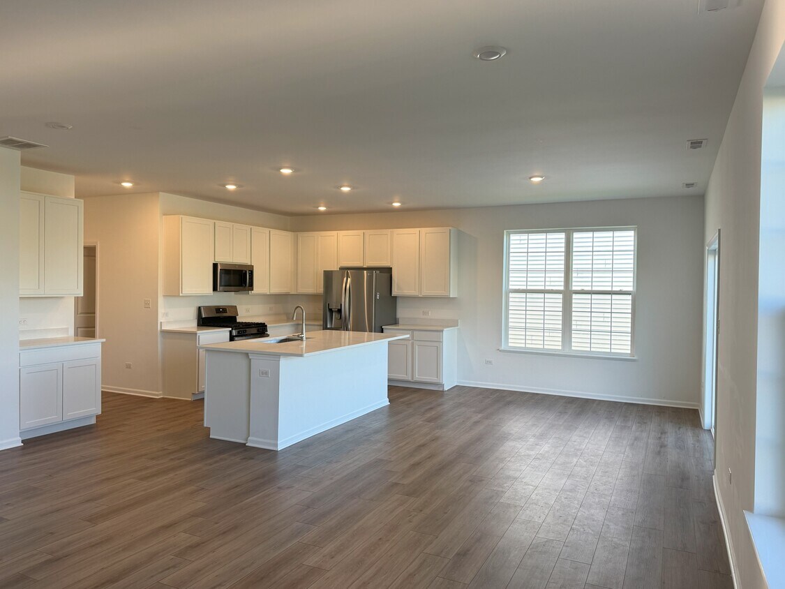 Foto principal - 10891 Thomas St