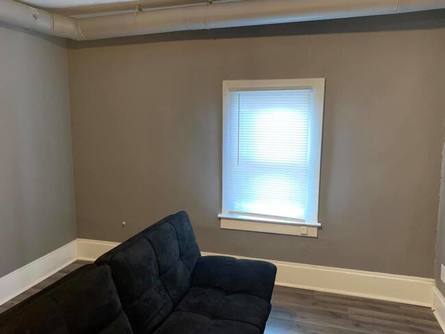 Foto del edificio - 314 E Taylor St