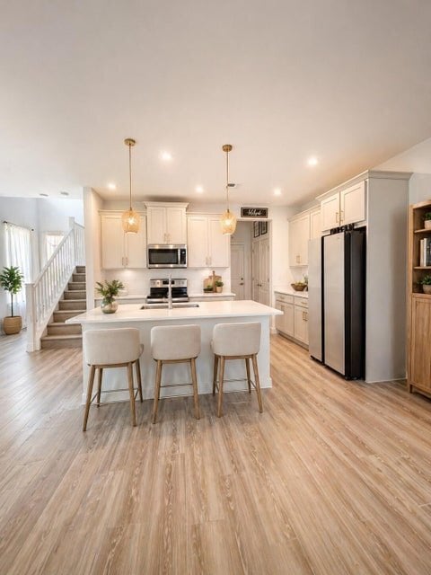 Building Photo - 14162 SW Thorens Dr