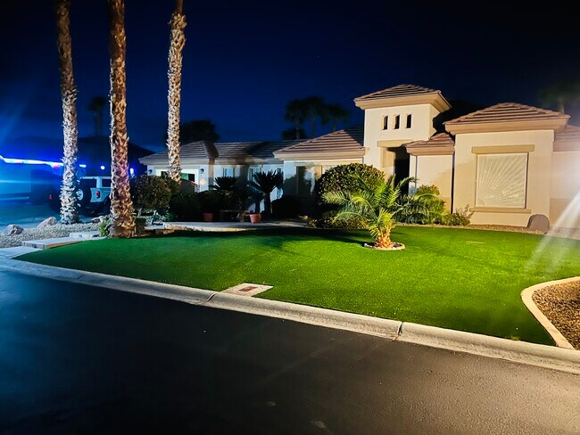 Foto del edificio - 7220 Shallowford Ave