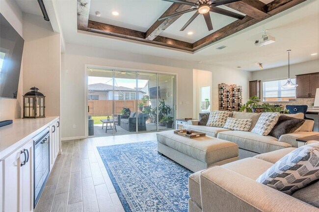 Foto del edificio - 8313 Silhouette St