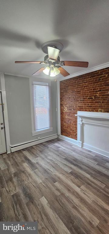 Building Photo - 1450 Battery Ave