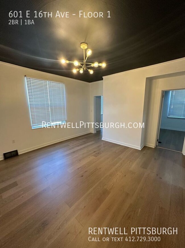 Building Photo - 2 Bedroom Apartment in Munhall