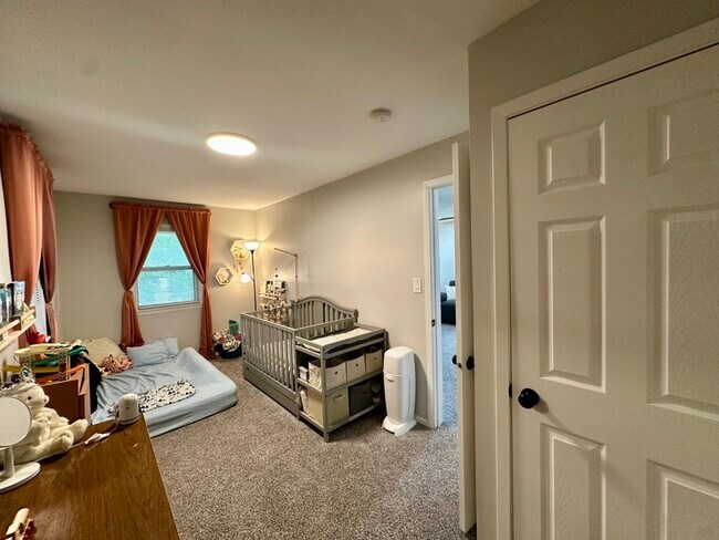 Foto del edificio - 1512 K Ave NE
