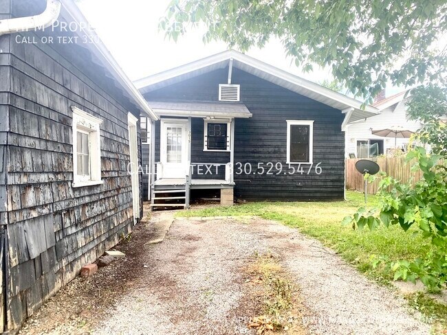 Building Photo - Half Off First Month Rent Special