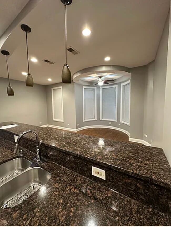 Building Photo - 4111 S Indiana Ave