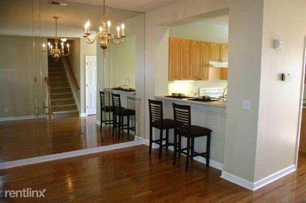 Building Photo - 8317 Amber Leaf Ct