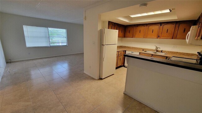 Foto del edificio - 1902 Honour Rd