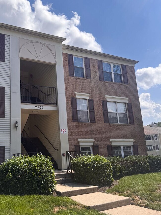 Building Photo - 2501 McVeary Ct
