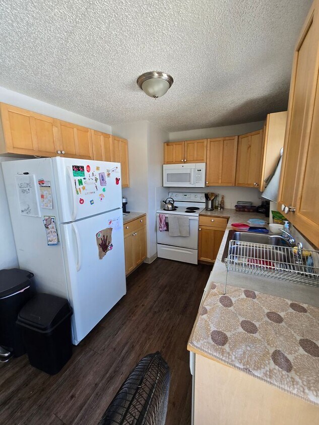 Foto del edificio - Spacious 5 Bedroom Boulder Home