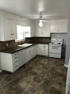 Foto del edificio - 209 S Straughan Ave