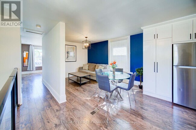 Photo du bâtiment - 425 English St