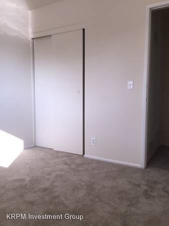 Foto del edificio - 2 br, 1.5 bath House - 9786 Continental Dr