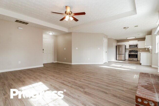 Building Photo - 211 Nicki Ct