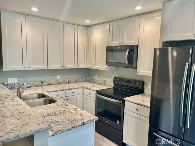 Building Photo - 45275 Sunset Ln