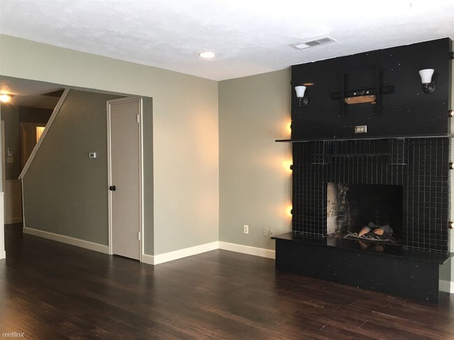 Foto del edificio - 3 br, 2 bath House - 1914 Kingswood Ct