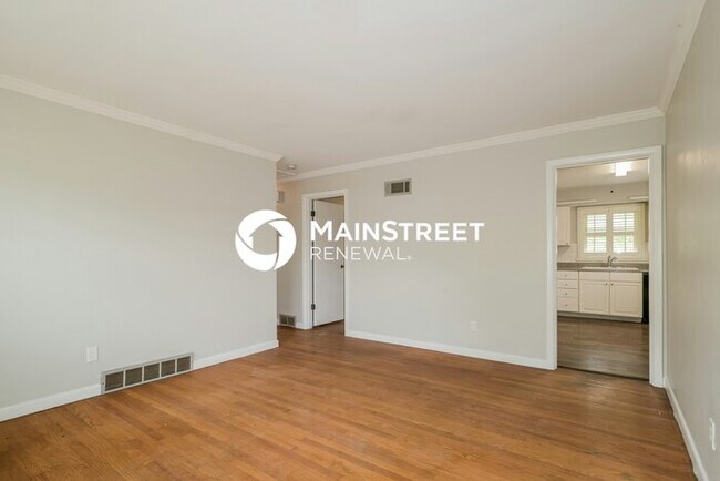 Foto del edificio - 3 Bedroom Pet-Friendly Home in FLORISSANT,...