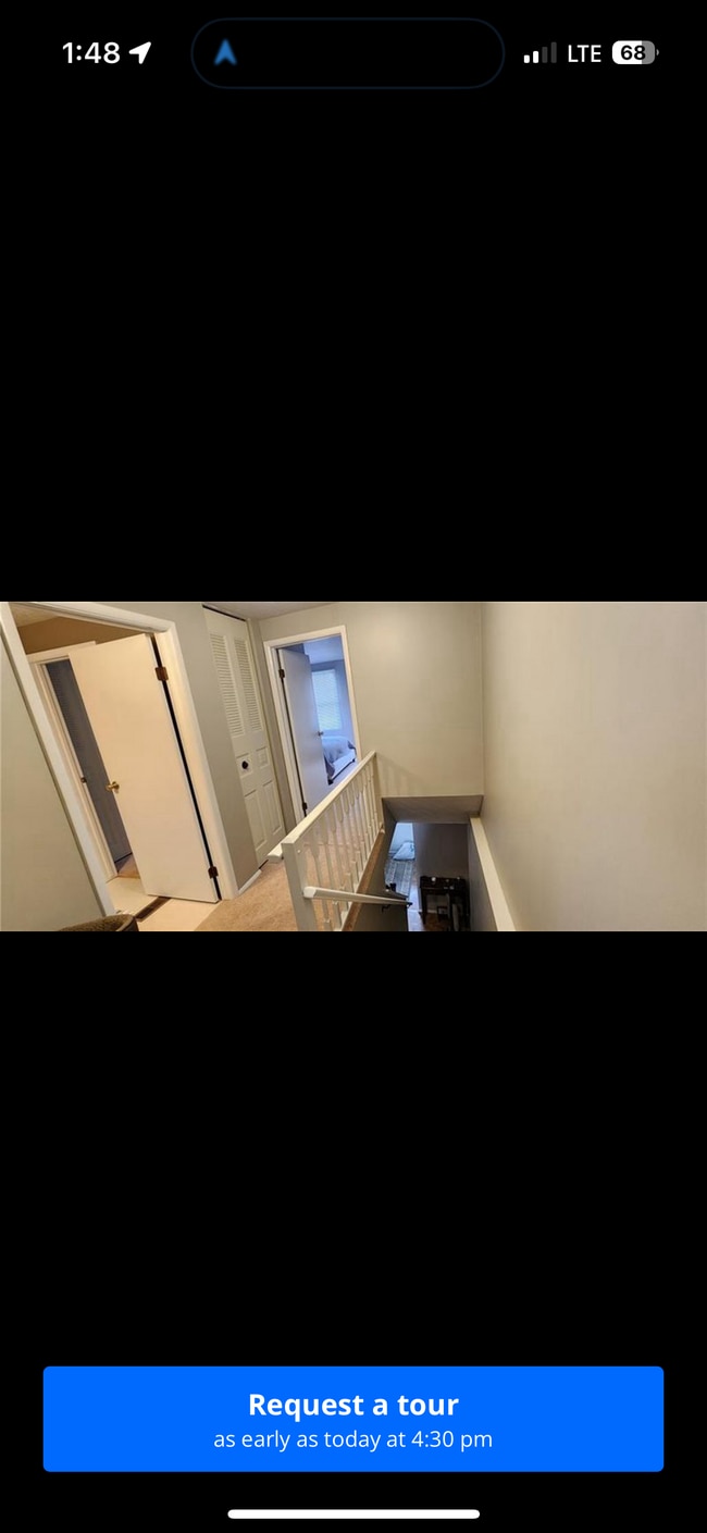 Building Photo - 352 New World Dr