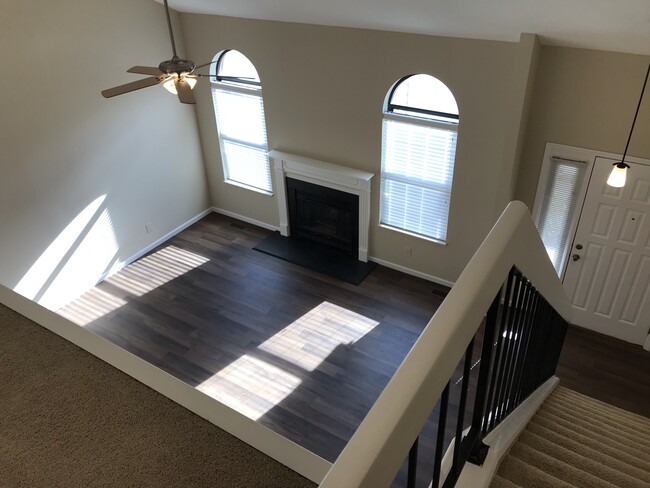 Living Room - 15601 Ferncreek Dr