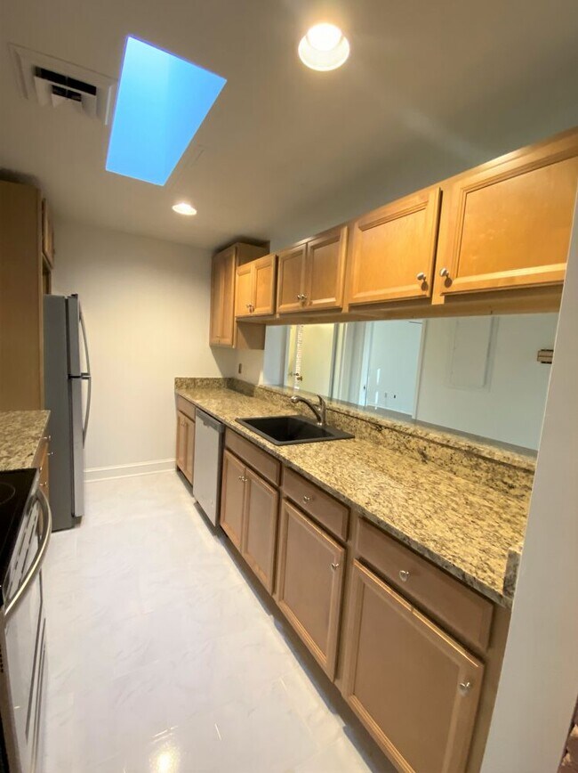Kitchen - 102 Church St