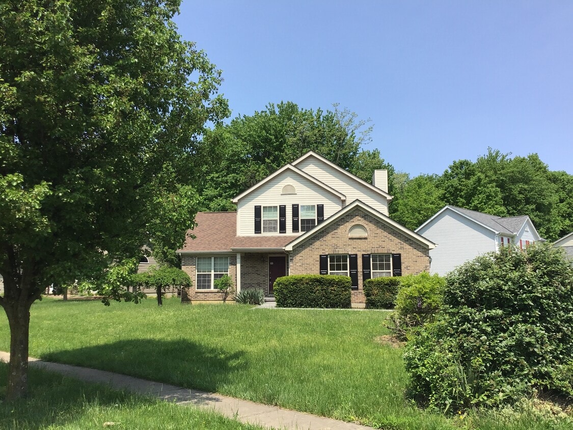 1279 McGuffey Lane House Rental in Batavia, OH