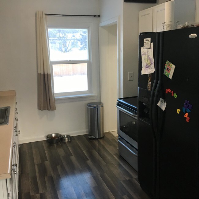 Building Photo - 8405 S 830 E