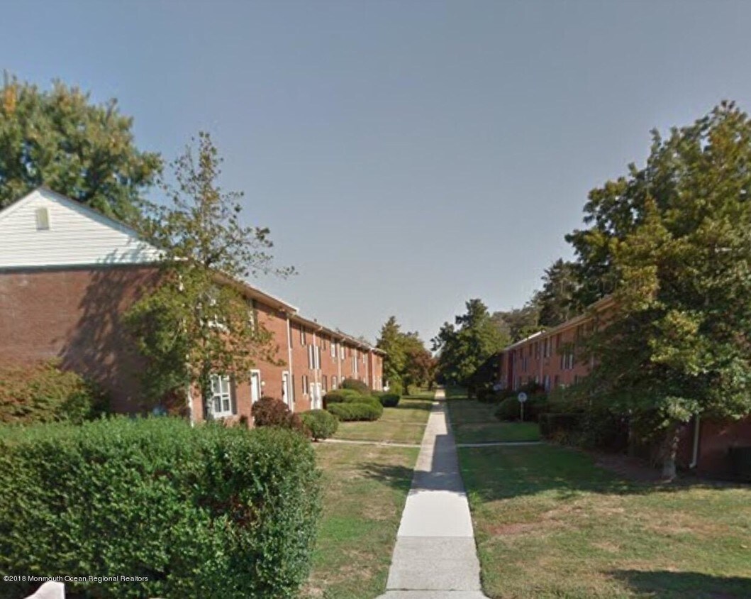 Foto principal - 364 Westwood Ave