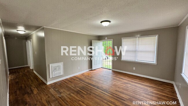 Foto del edificio - 249 Navy Dr