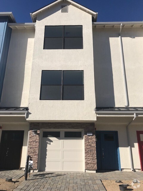 Building Photo - 4865 Ciarra Kennedy Lane