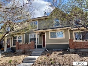 Building Photo - 2715 Harvest Park Ln