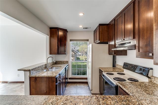 Foto del edificio - 8418 Towneship Ln