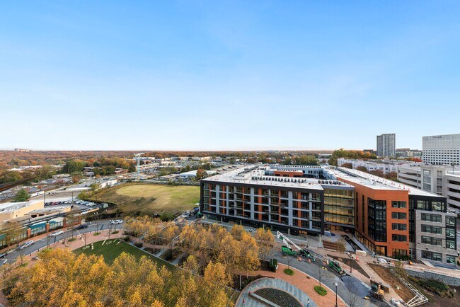 Foto del edificio - Wentworth Apartment Homes