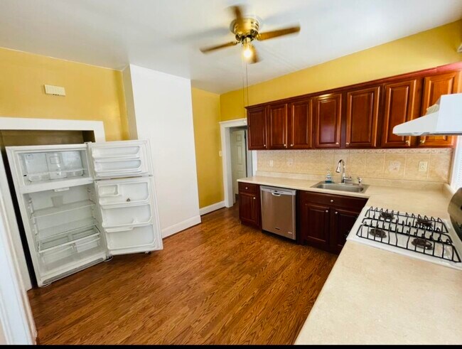 Foto del edificio - 252 Murray St