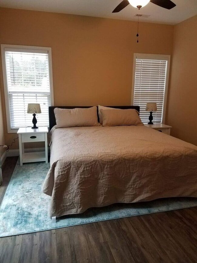 Building Photo - 104 Keylock Farm Rd