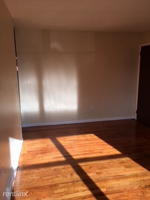 2 br, 1 bath - 215 Fairfield St Apt L1 - 2 br, 1 bath  - 215 Fairfield St Apt L1